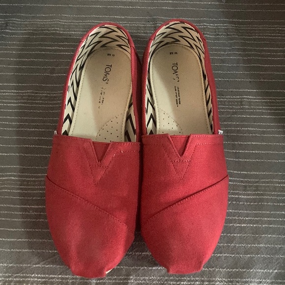 Toms Shoes - Toms size 12 red
